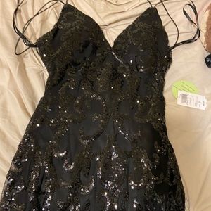black sequence bodycon dress